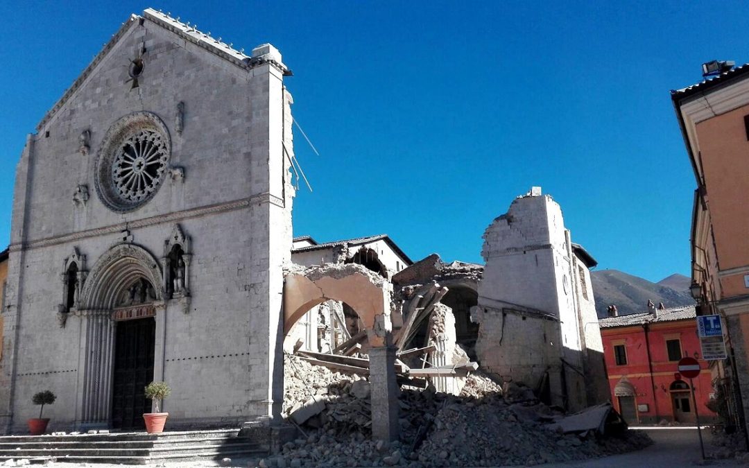 Megköszönte Magyarország anyagi segítségét a 2016-os földrengésben összeomlott, európai jelentőségű bencés kolostor vezetője